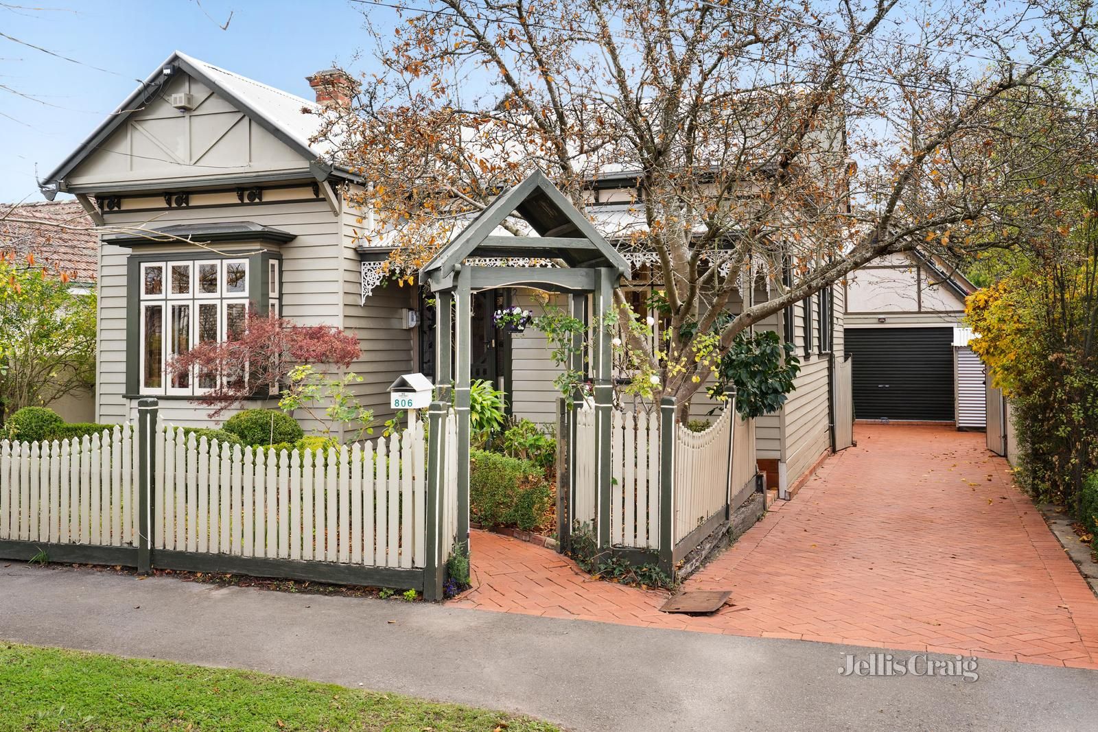 806 Laurie Street, Mount Pleasant VIC 3350, Image 0