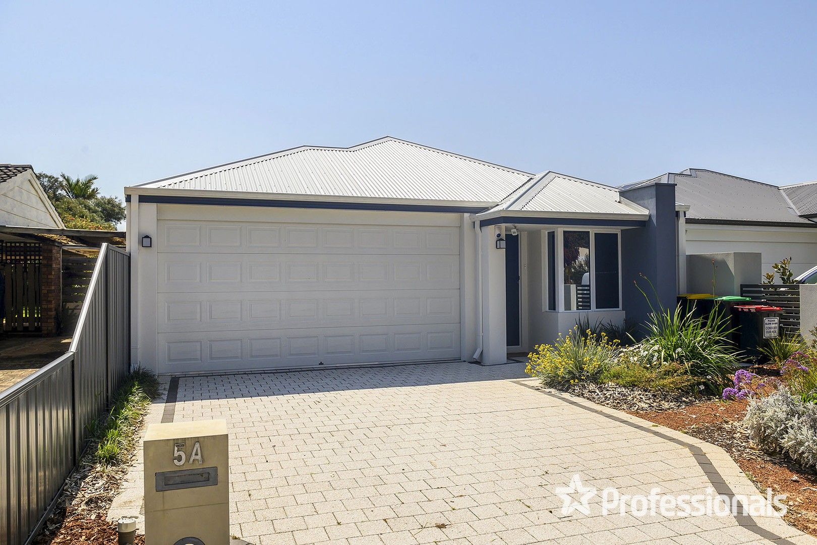 5A Creaney Drive, Kingsley WA 6026, Image 2