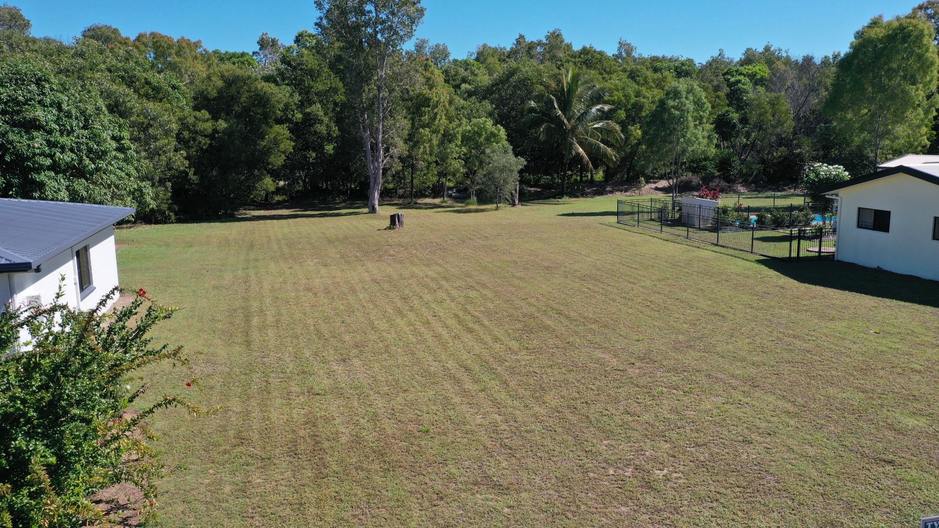 103 Taylor Street, Tully Heads QLD 4854
