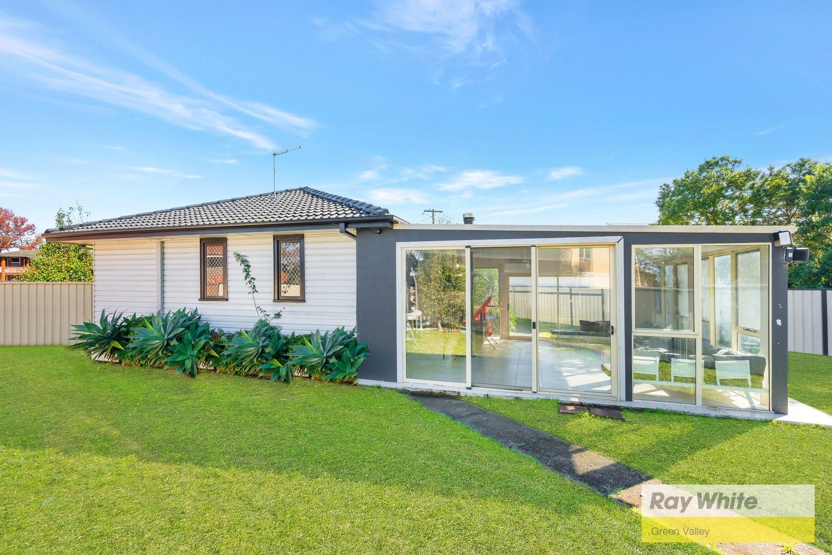 10 Isa Place, Cartwright NSW 2168, Image 0