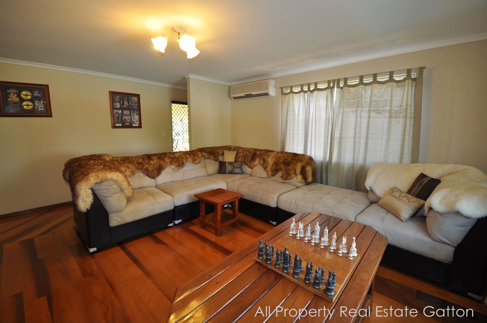 50 Huntingdale Crescent, Placid Hills QLD 4343, Image 2