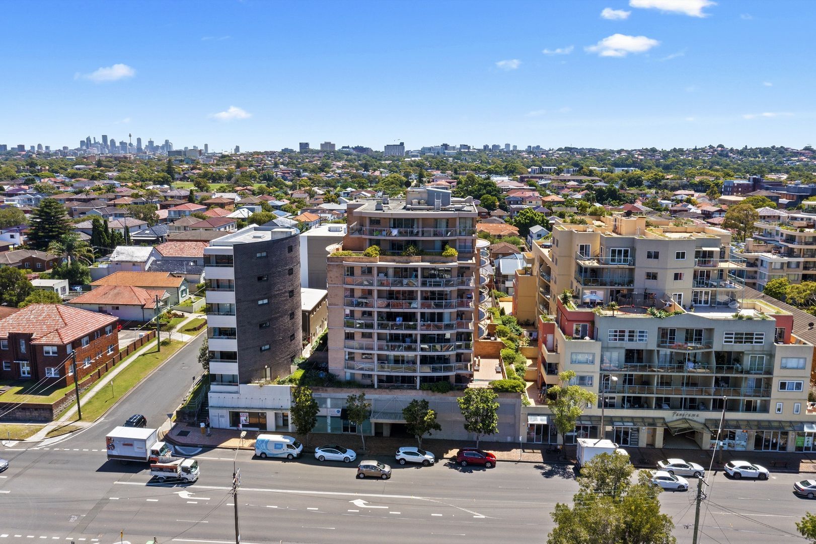 3 bedrooms Apartment / Unit / Flat in 604/98-102 Maroubra Road MAROUBRA NSW, 2035