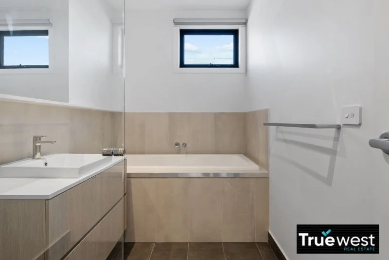 Additional image 13 of 56 Main Street, Aintree VIC 3336