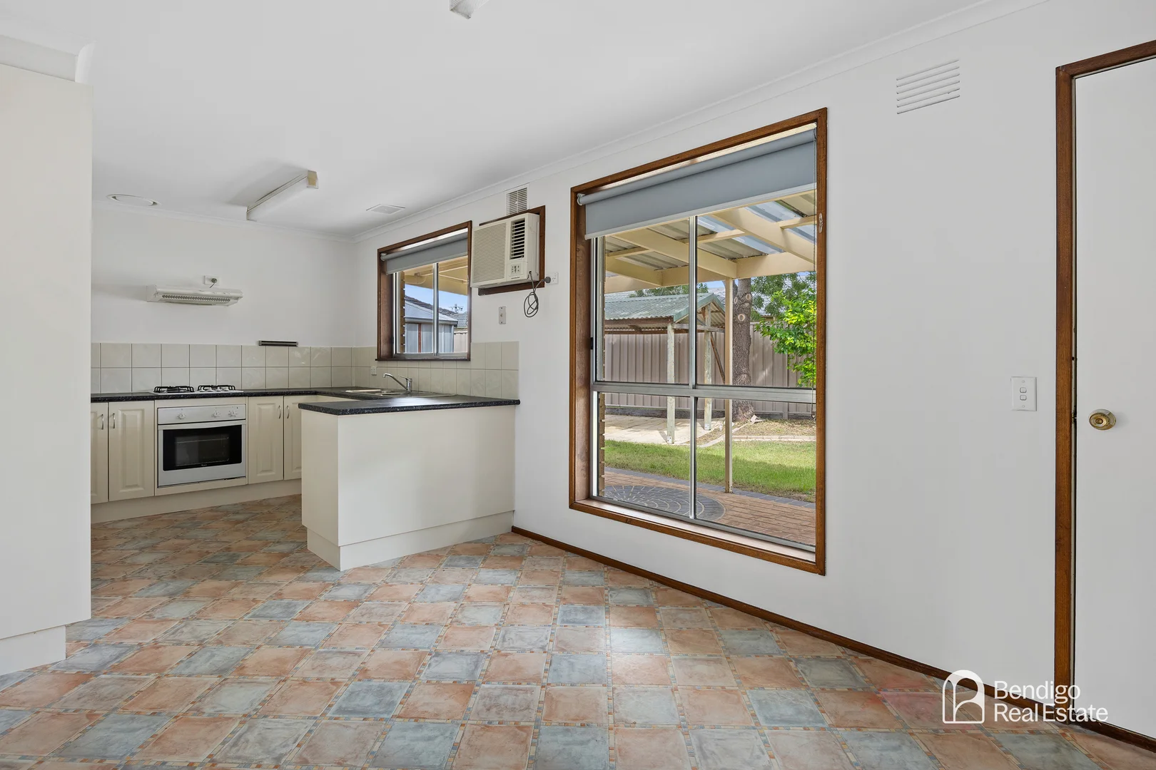 Additional image 3 of 14 Burvale Court, Epsom VIC 3551