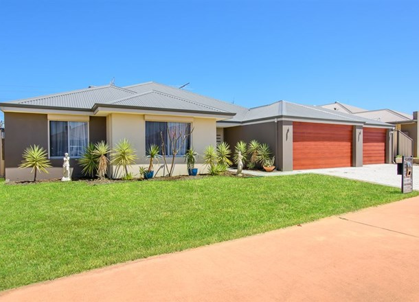 11 Kesiya Turn, Aubin Grove WA 6164