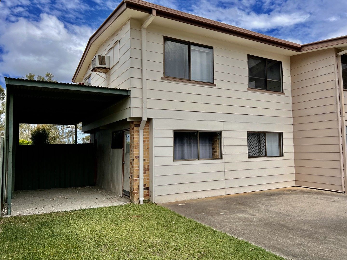 6 bedrooms House in 7 Henschke Court CABOOLTURE QLD, 4510