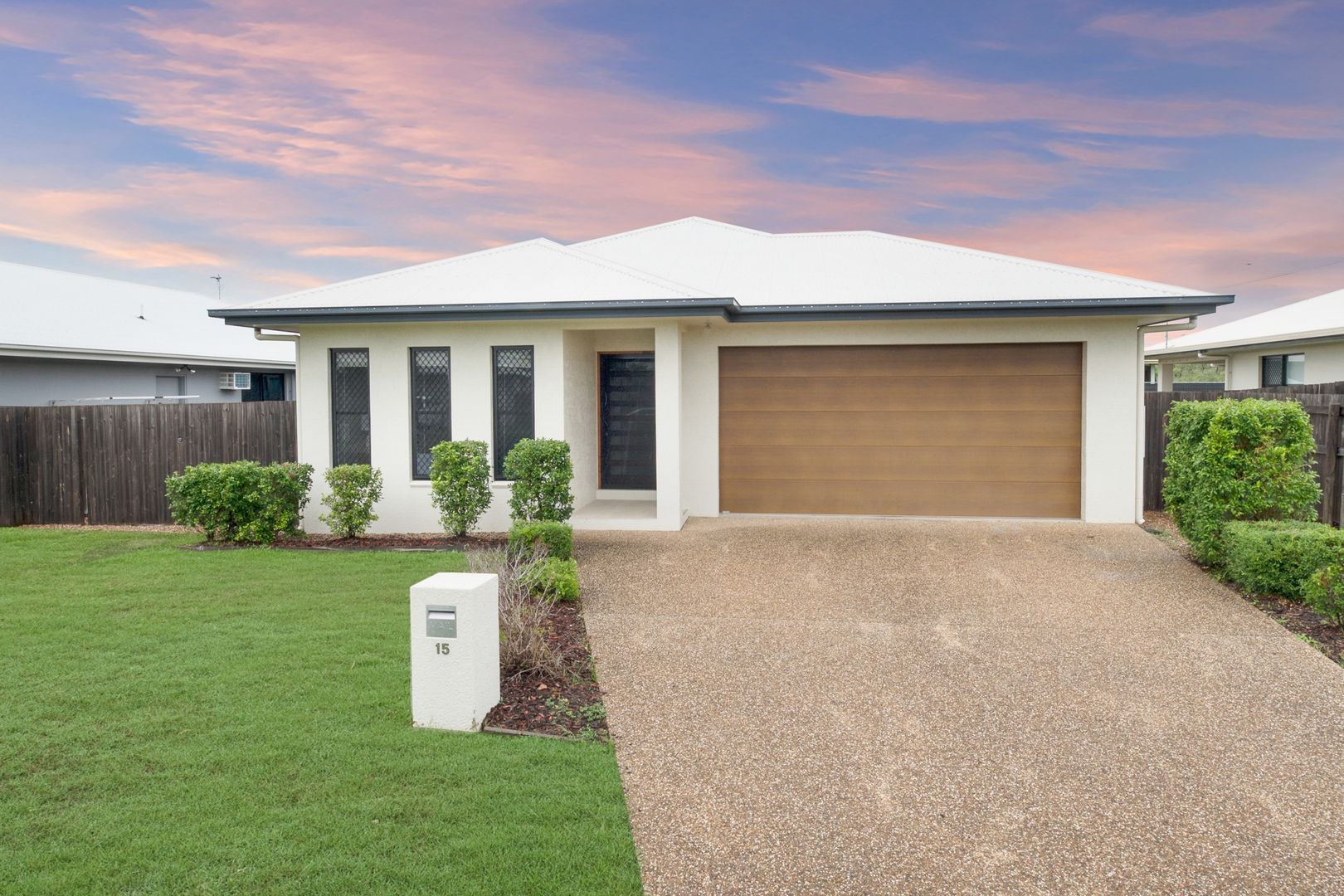 15 Carabeen Court, Mount Low QLD 4818, Image 1