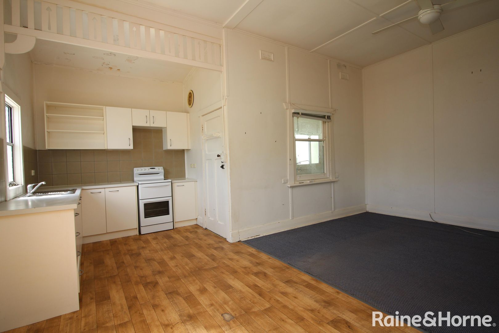43 New West Road, Port Lincoln SA 5606, Image 2
