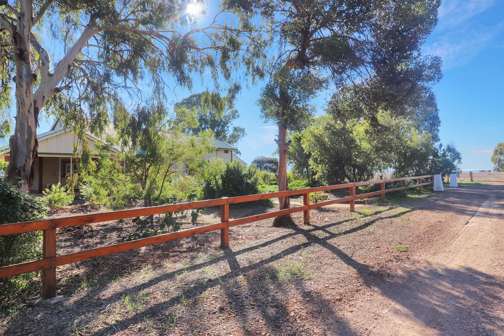 Additional image 20 of 34-36 Whitby St, Melrose SA 5483