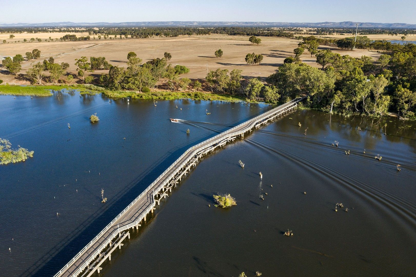 401 Tahbilk Avenue, Nagambie VIC 3608, Image 2