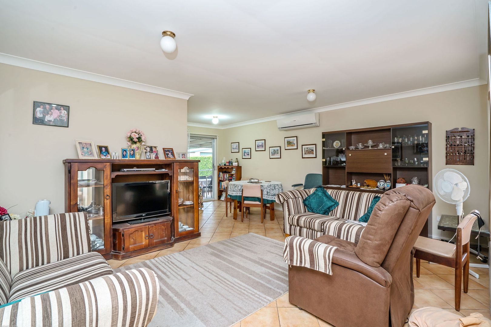 14 Helmore Road, Jacobs Well QLD 4208, Image 2