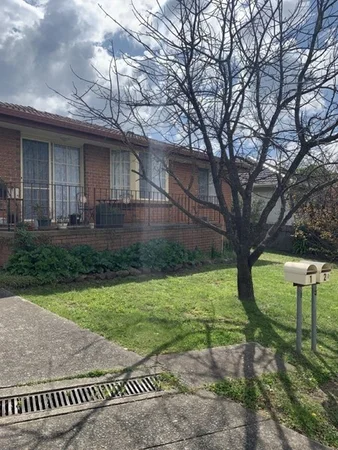 1/13 Richardson Avenue, Armidale NSW 2350