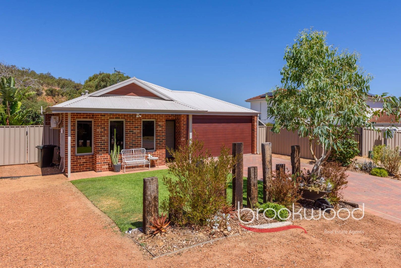 3 bedrooms House in 4 Prichard Road GREENMOUNT WA, 6056