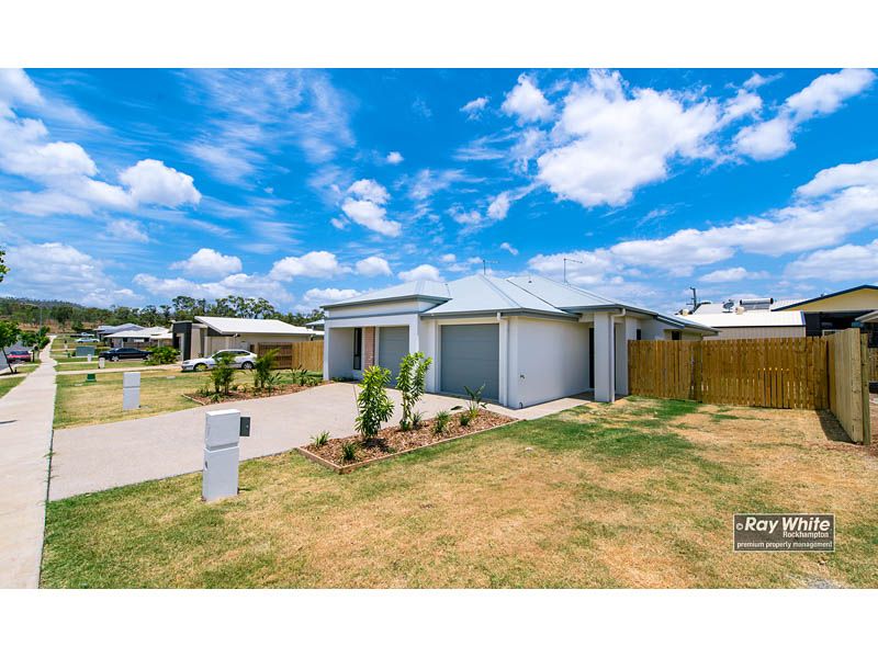 1 bedrooms Apartment / Unit / Flat in 13B Rosedale Street PARKHURST QLD, 4702