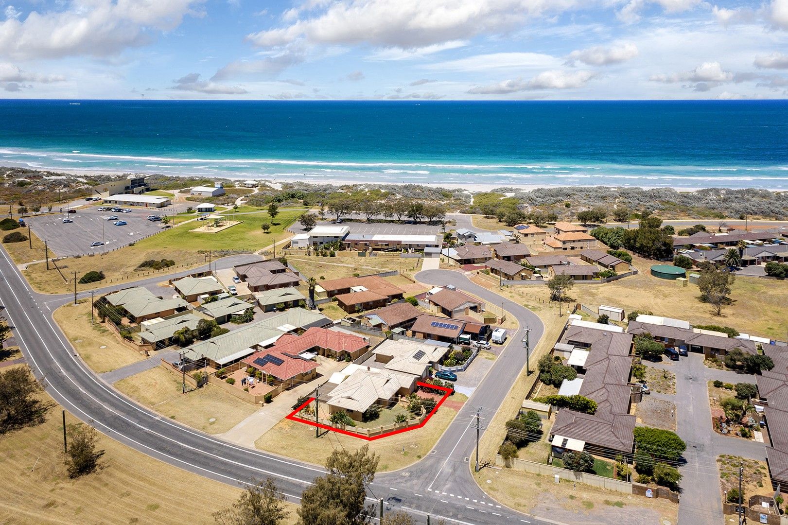 1/1 Dordrecht Place, Mahomets Flats WA 6530, Image 0