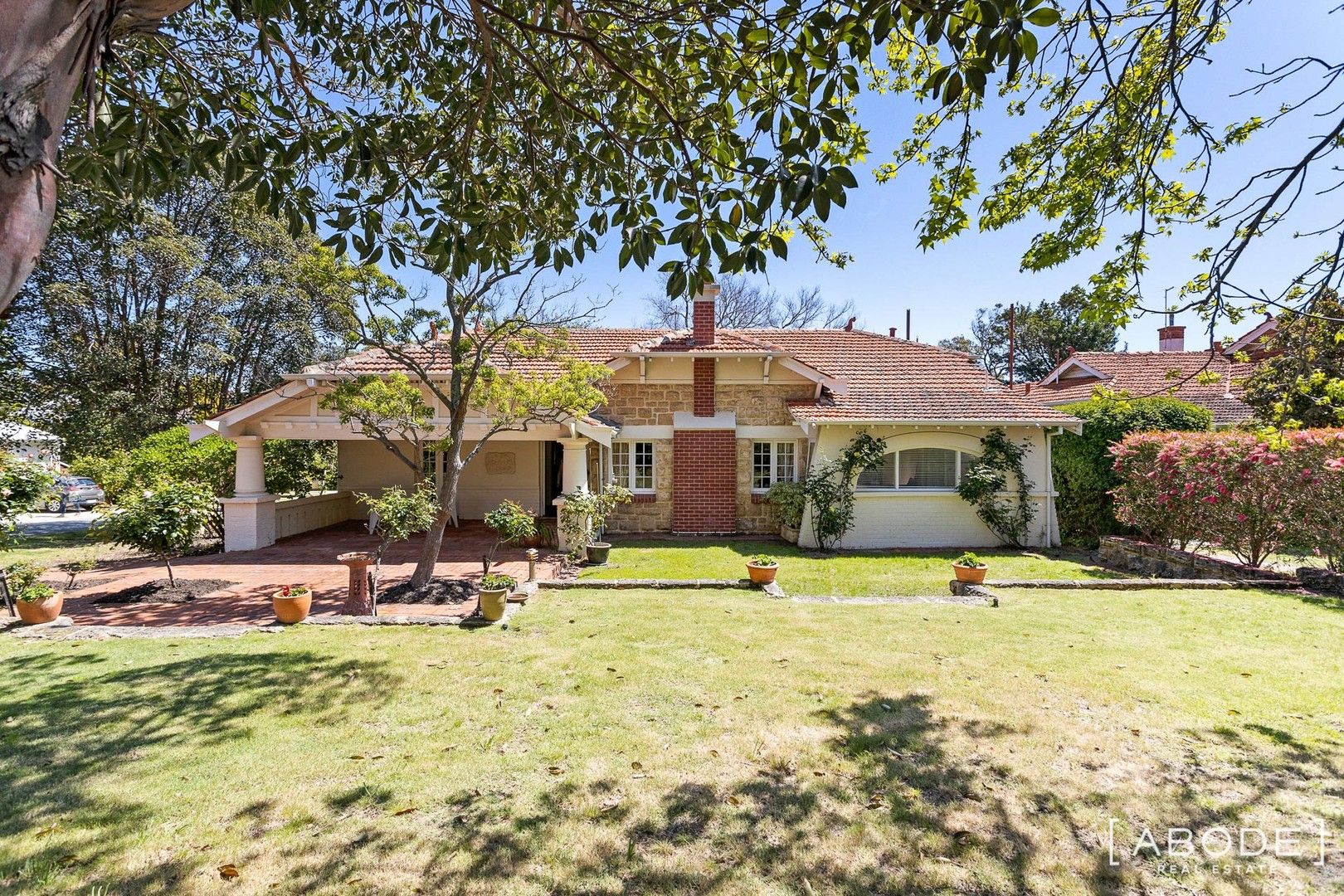 15 Richardson Avenue, Claremont WA 6010, Image 0