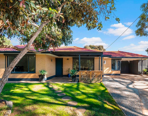 33 Collins Parade, Hackham SA 5163