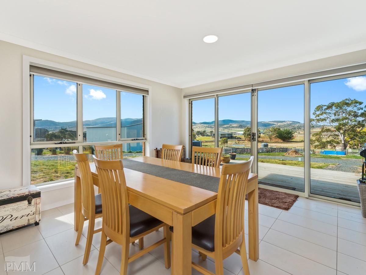 9 Parkes Court, Brighton TAS 7030, Image 2