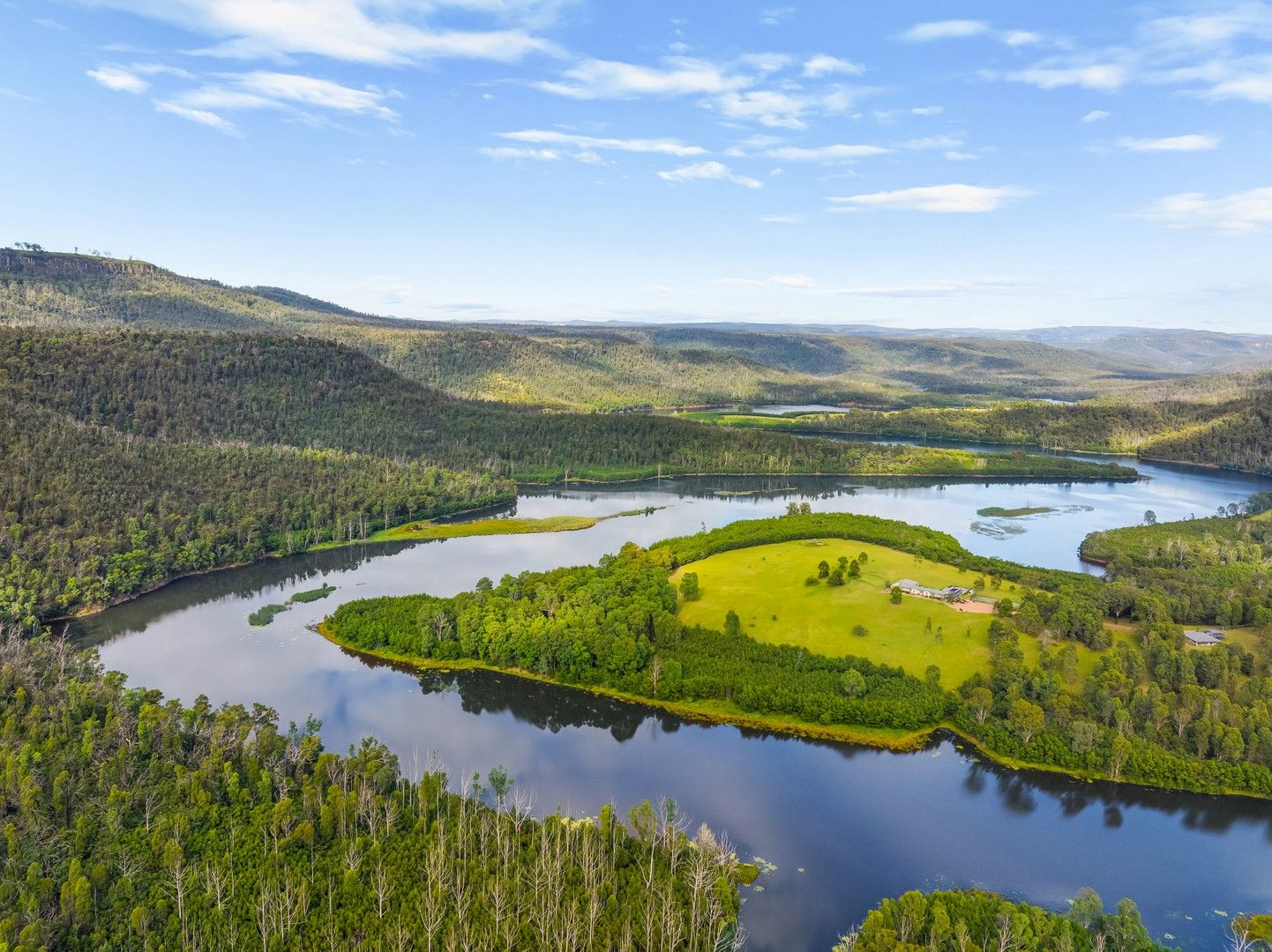 8 bedrooms House in Jacks Corner Road KANGAROO VALLEY NSW, 2577