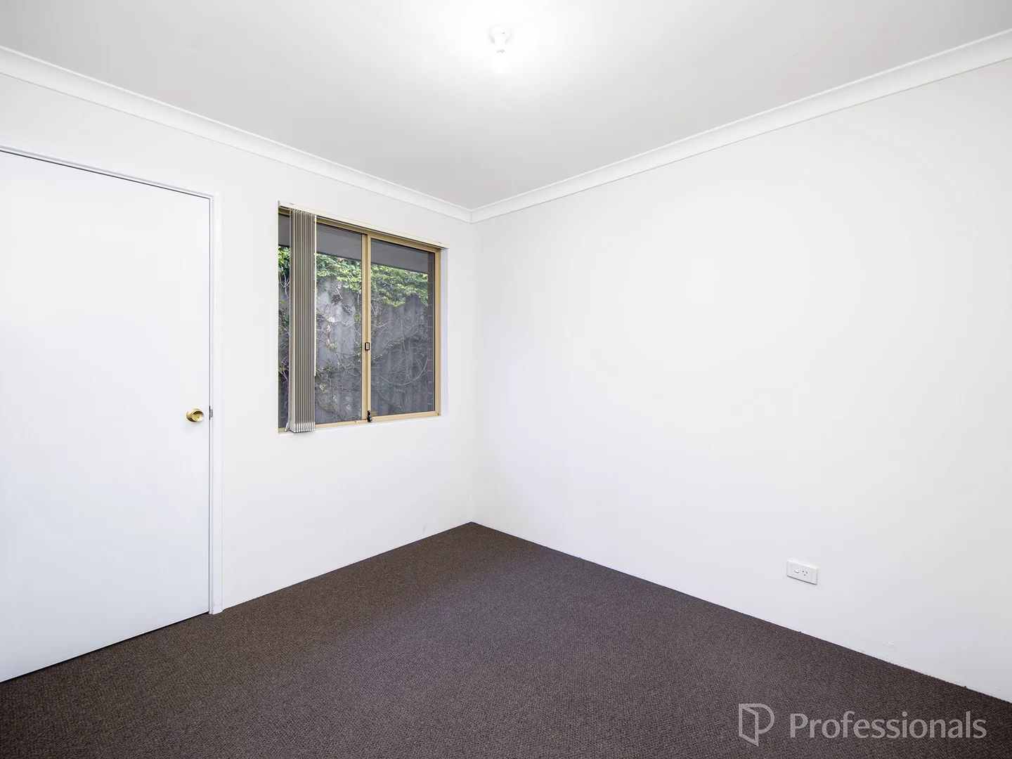 Additional image 15 of 43 Towerhill Road, Alexander Heights WA 6064