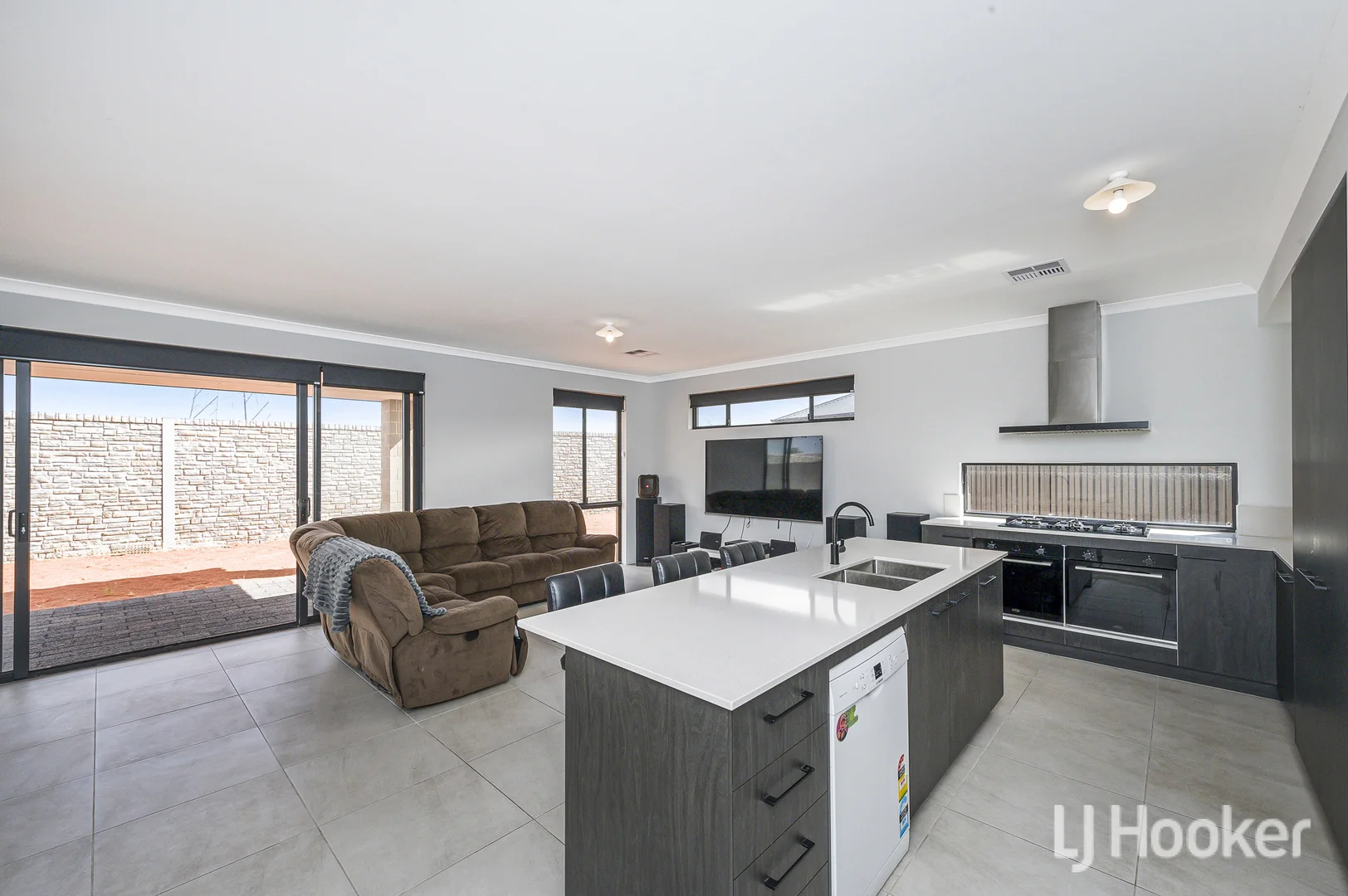 Additional image 6 of 19 Ettakup Way, Midvale WA 6056