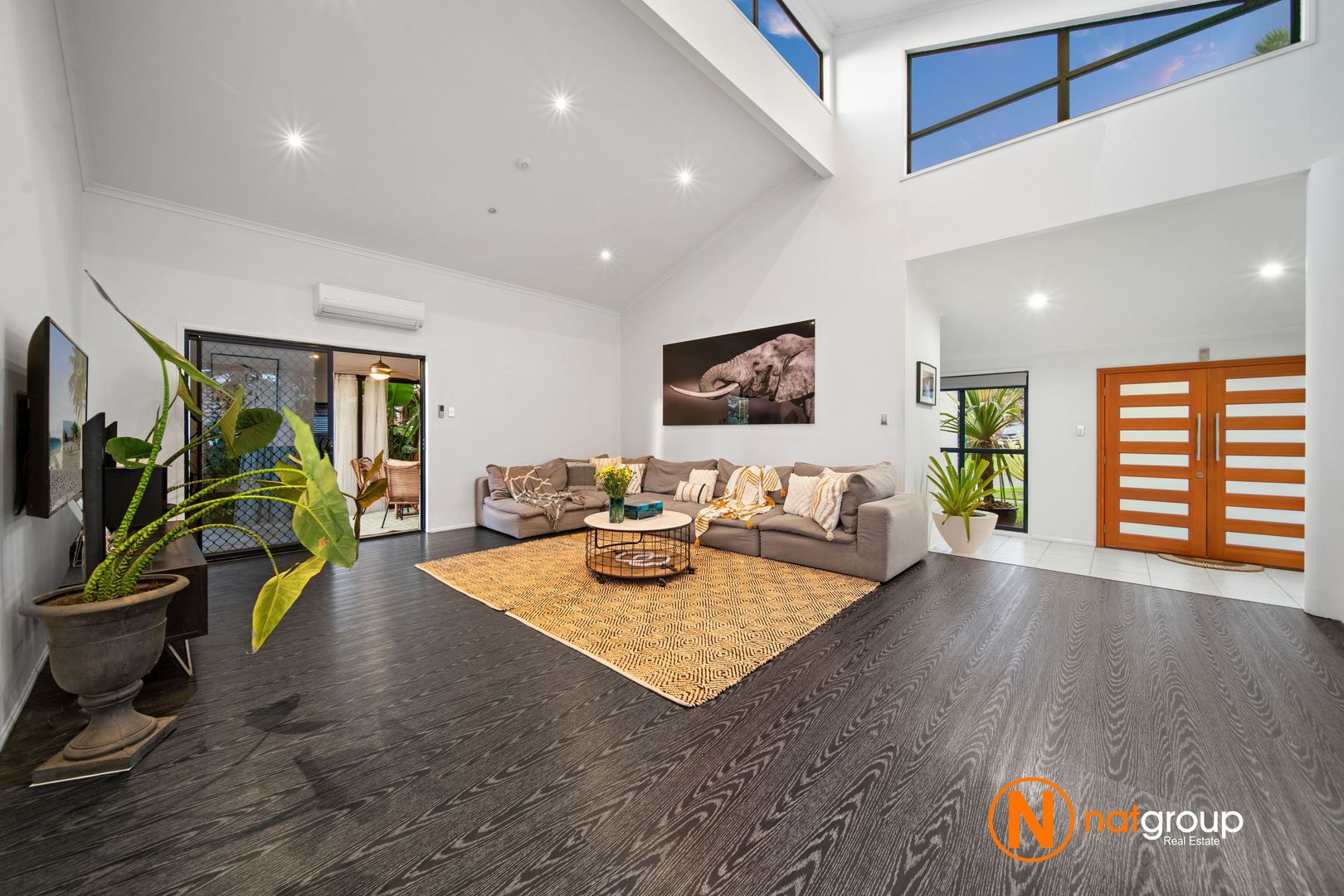 24 Standford Place, Regents Park QLD 4118, Image 2