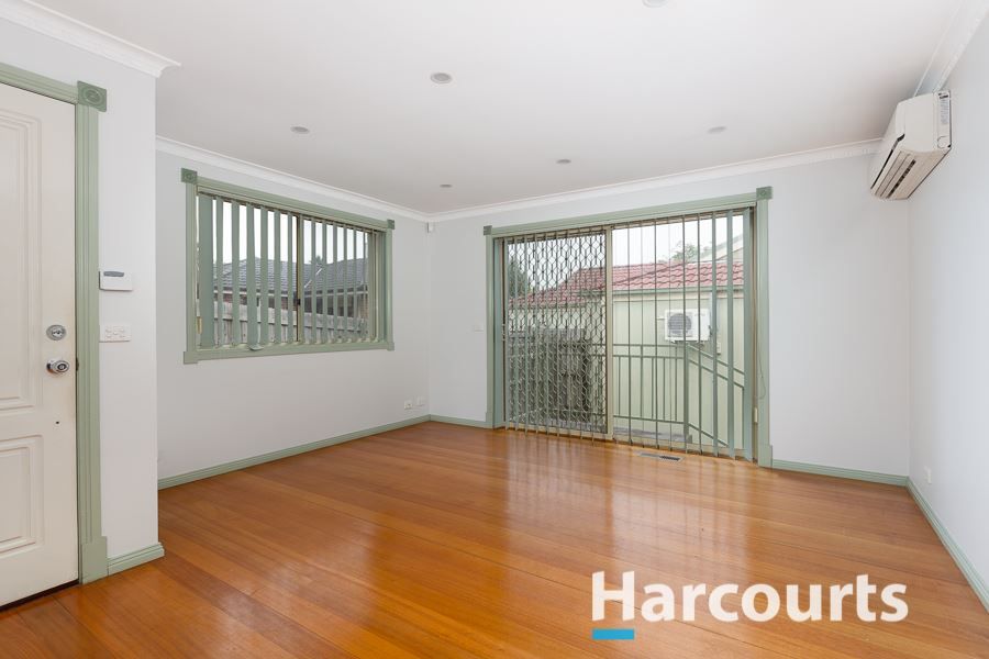 2/25 Camellia Avenue, Noble Park North VIC 3174, Image 1