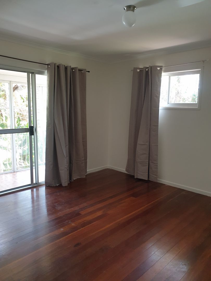 4 bedrooms Acreage / Semi-Rural in 9 Dawn Street DECEPTION BAY QLD, 4508