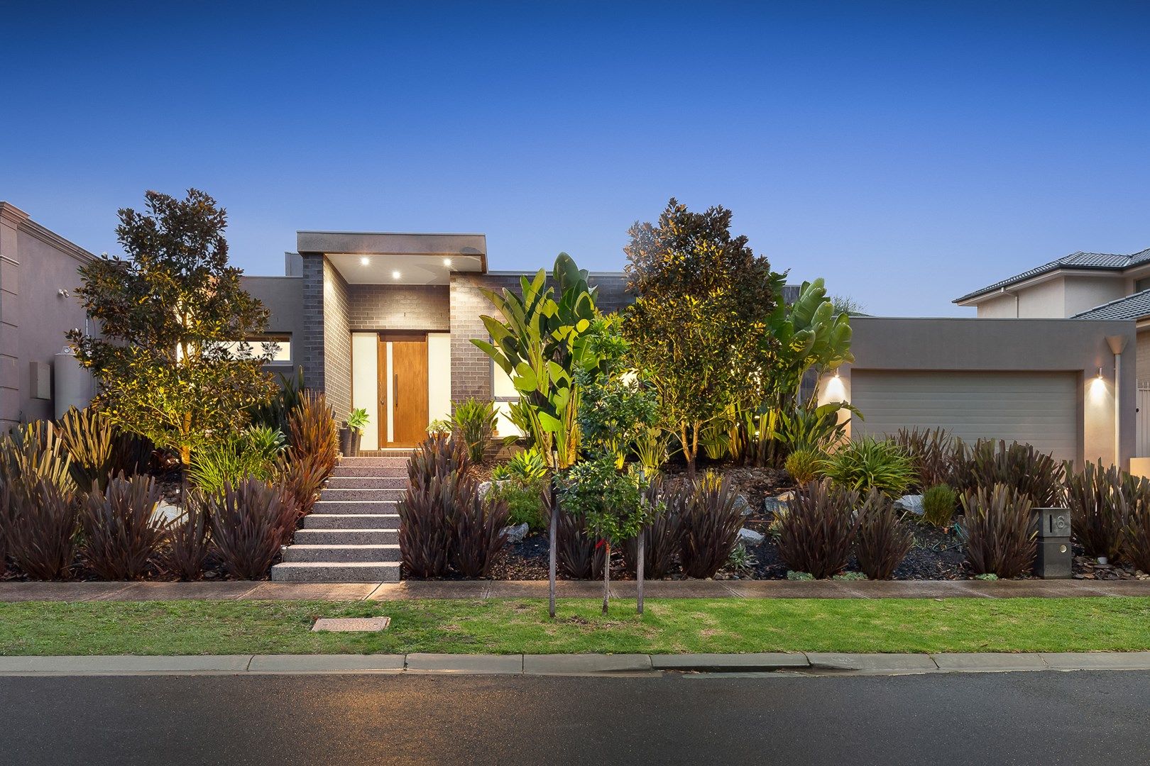 6 Habitat Park Drive, Doncaster East Property History & Address