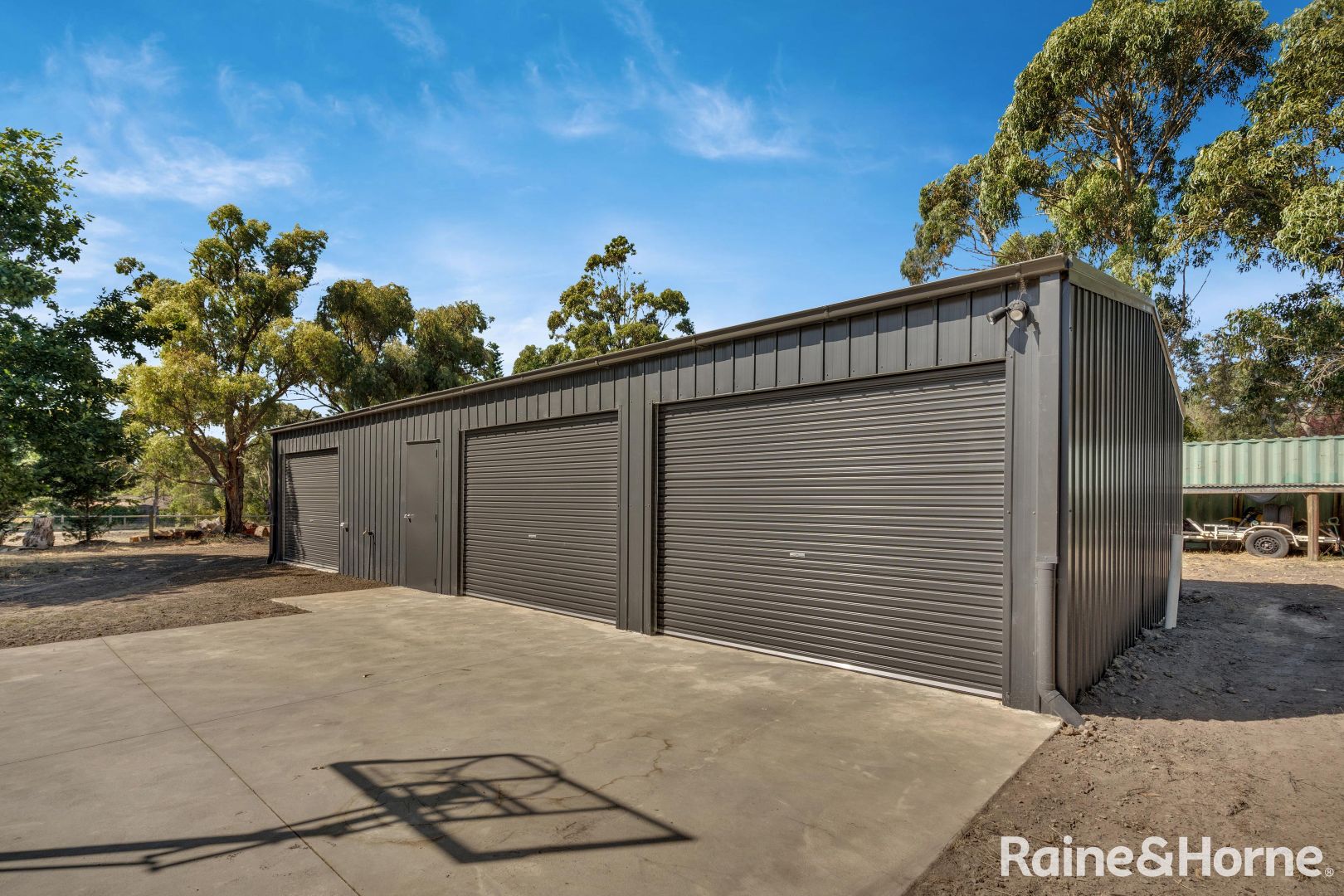 129 Sandy Creek Road, Riddells Creek VIC 3431, Image 2