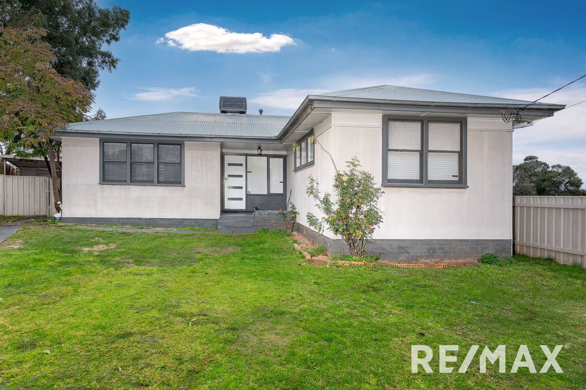 10 Townsend Place, Mount Austin NSW 2650, Image 0