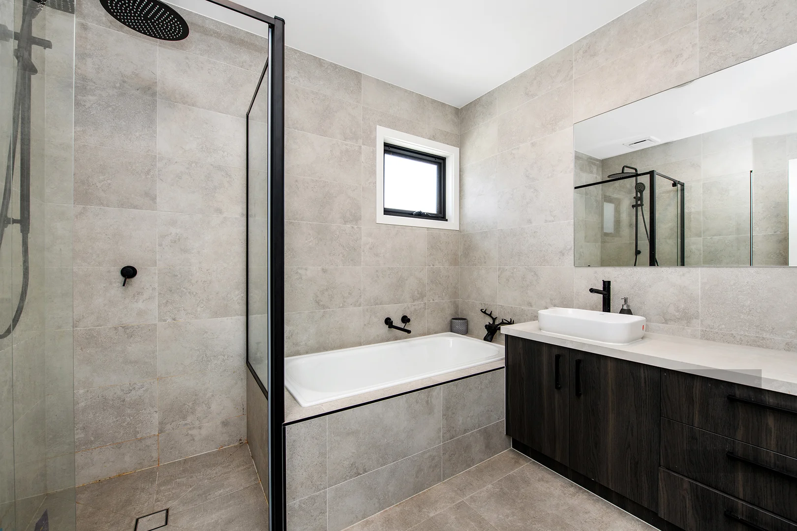 Additional image 9 of 1/2 Valerian Avenue, Altona North VIC 3025