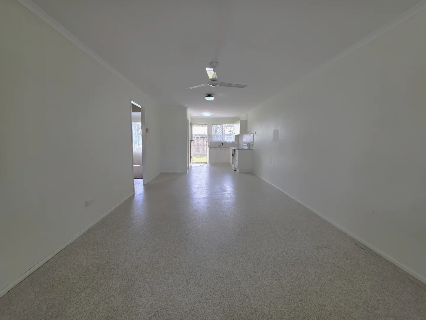 Additional image 5 of 2/18 Hargreaves Street, Bundaberg South QLD 4670