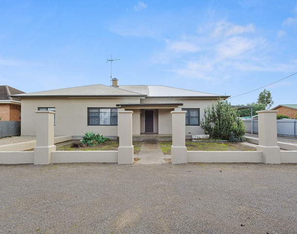 8 Park Terrace, Minlaton SA 5575