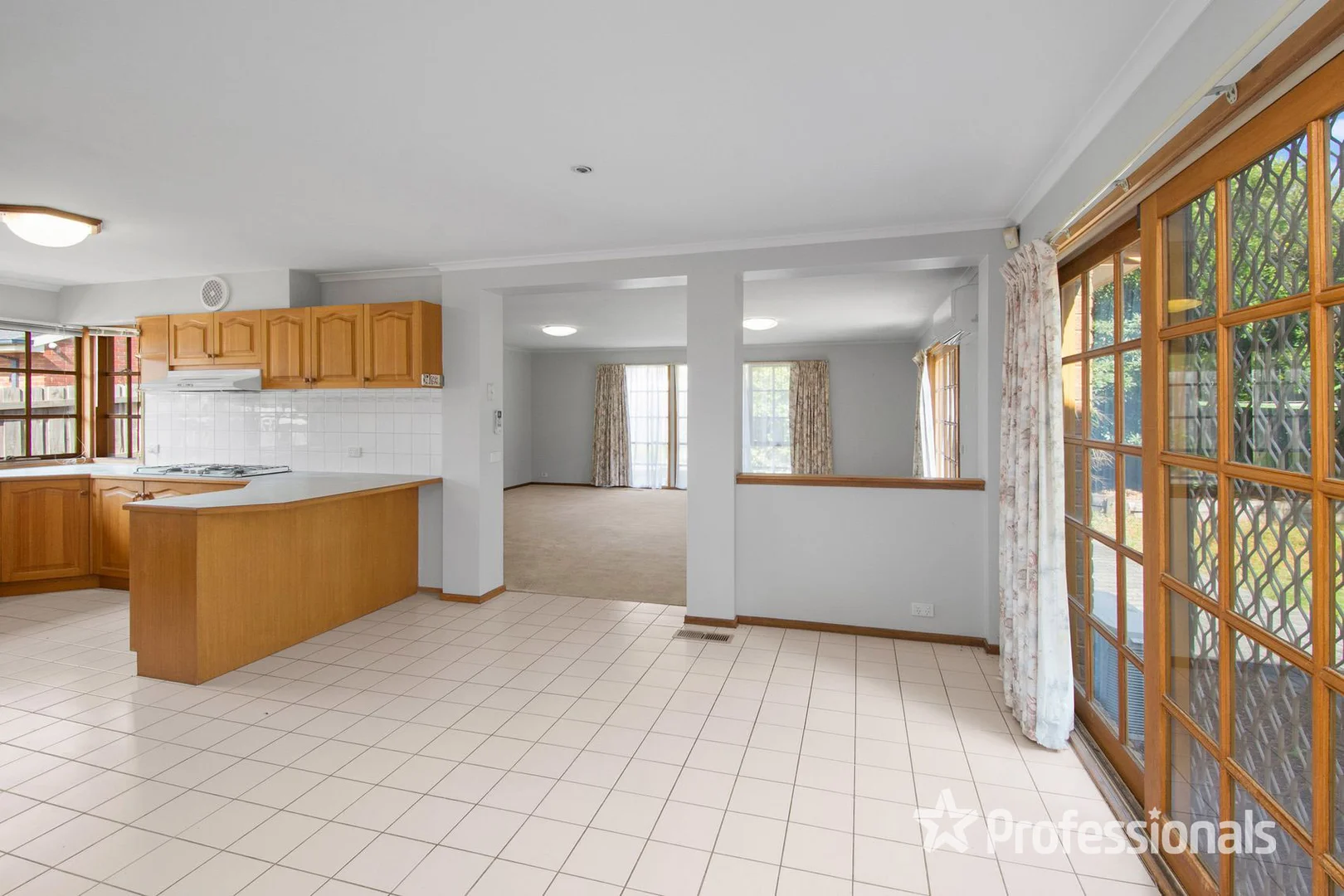 Additional image 13 of 25 Watersedge Close, Knoxfield VIC 3180