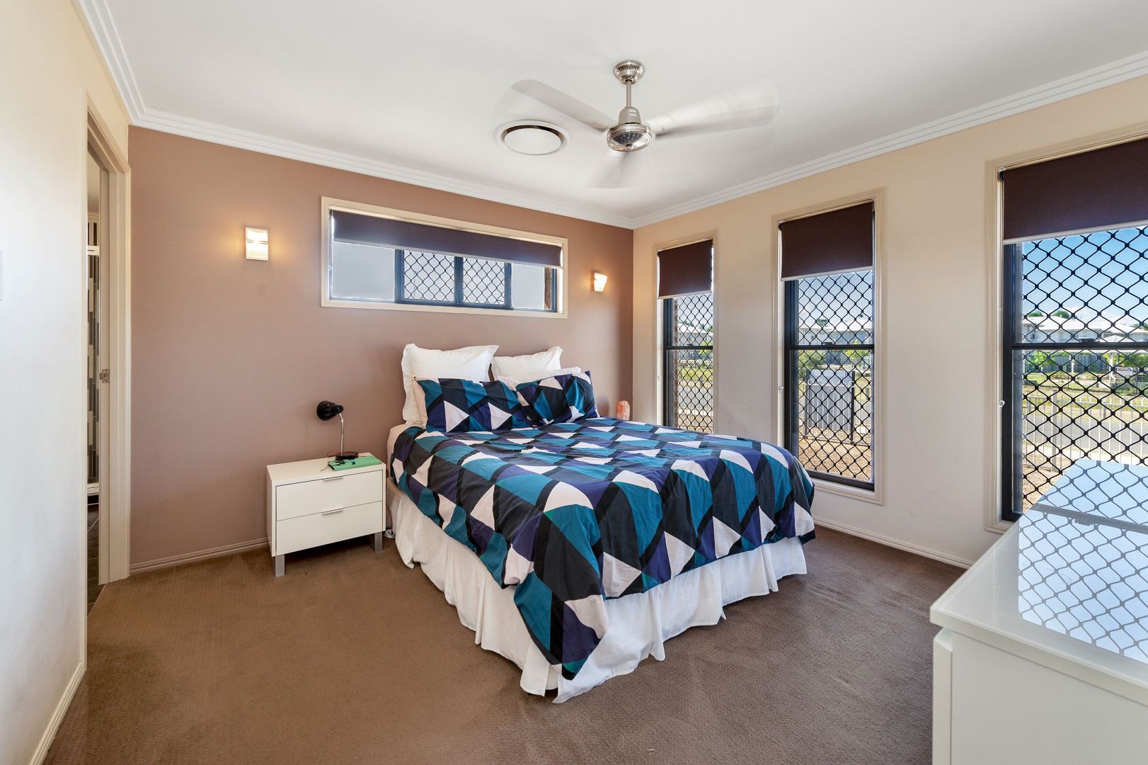 43 Lillypilly Avenue, Gracemere QLD 4702, Image 2