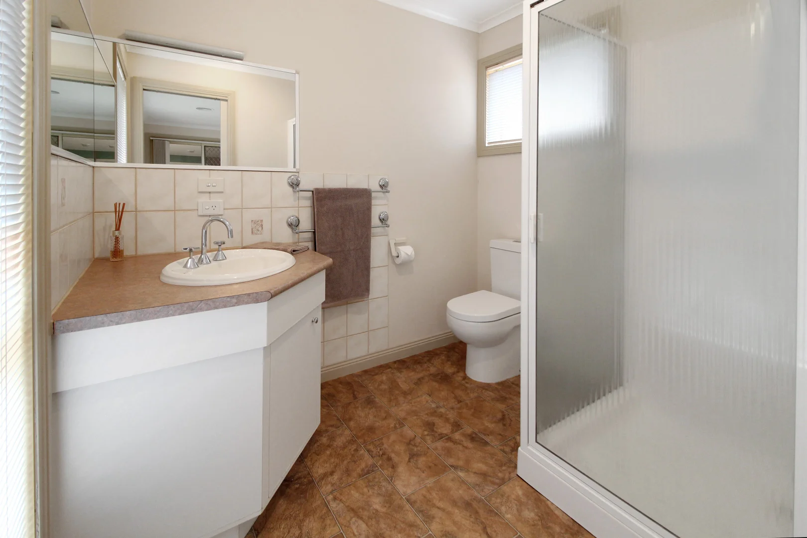 Additional image 20 of 9 Hakea Court, Paynesville VIC 3880