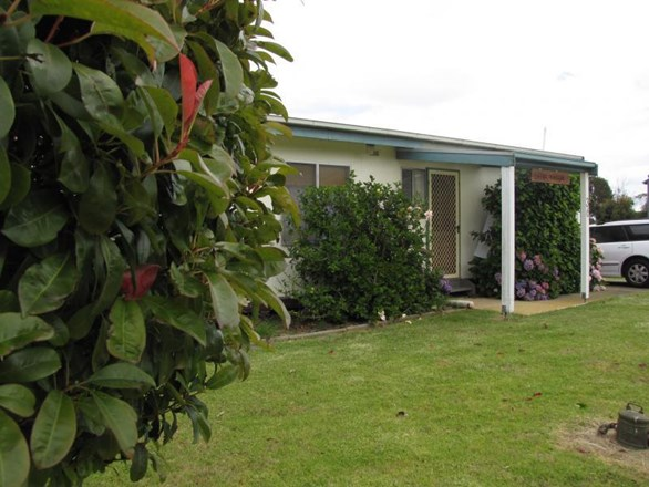 36 Bayview Drive, Cowes VIC 3922