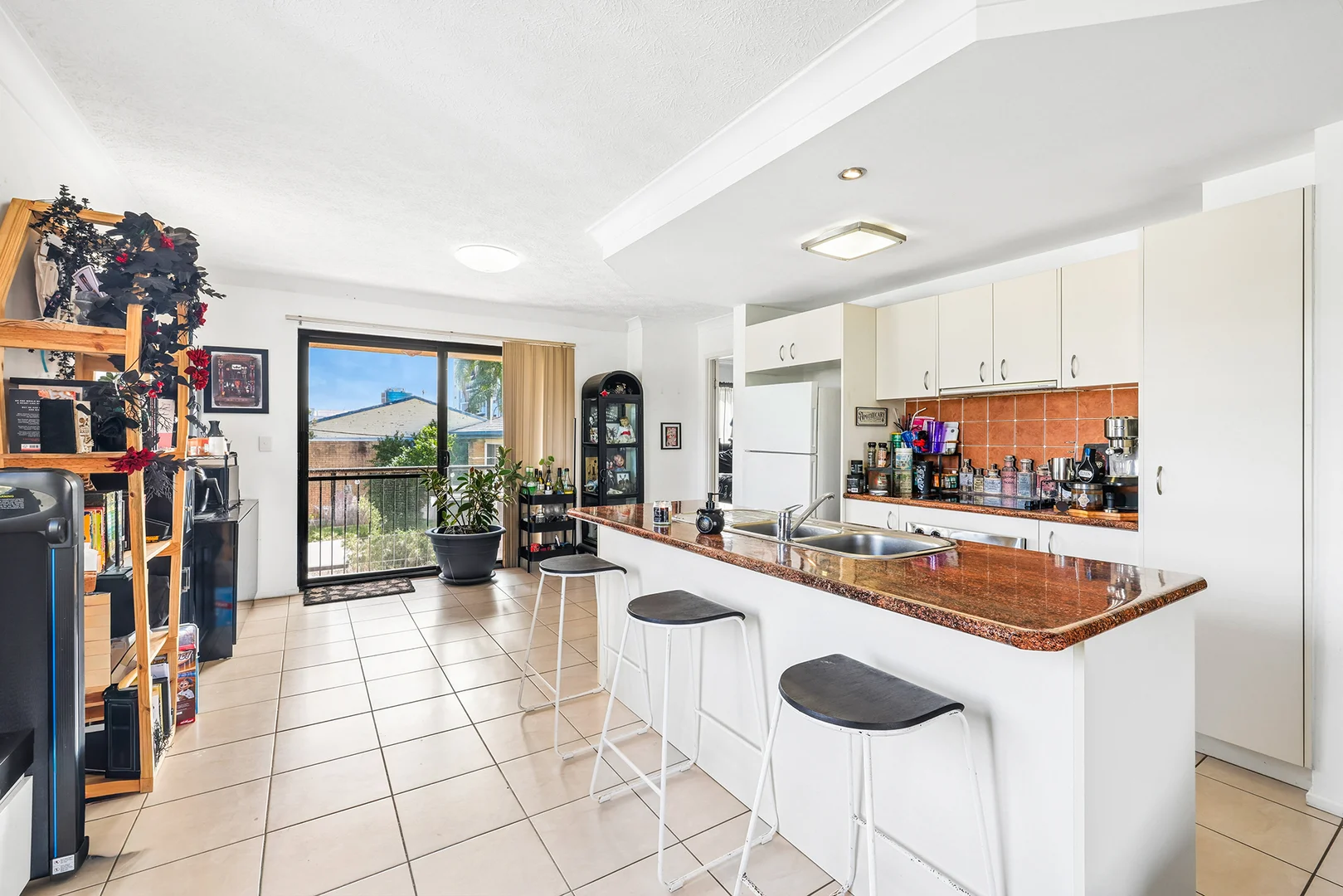 Additional image 5 of 5/13-15 Illawong Street, Surfers Paradise QLD 4217