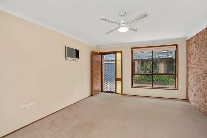 10/166 Albany Street, POINT FREDERICK NSW 2250, Image 2