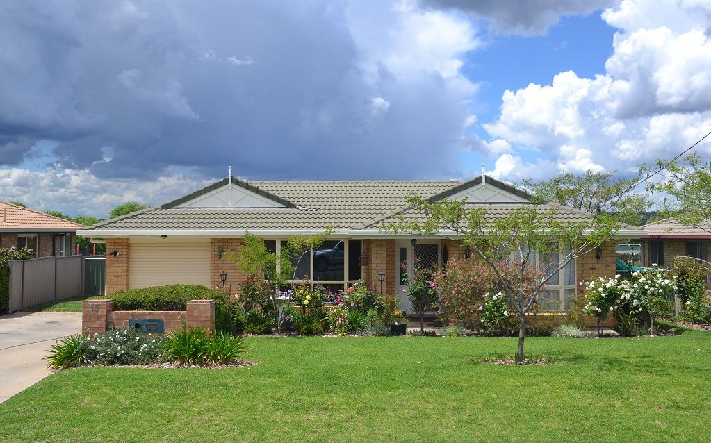 15 Brownleigh Vale Drive, Inverell NSW 2360, Image 0