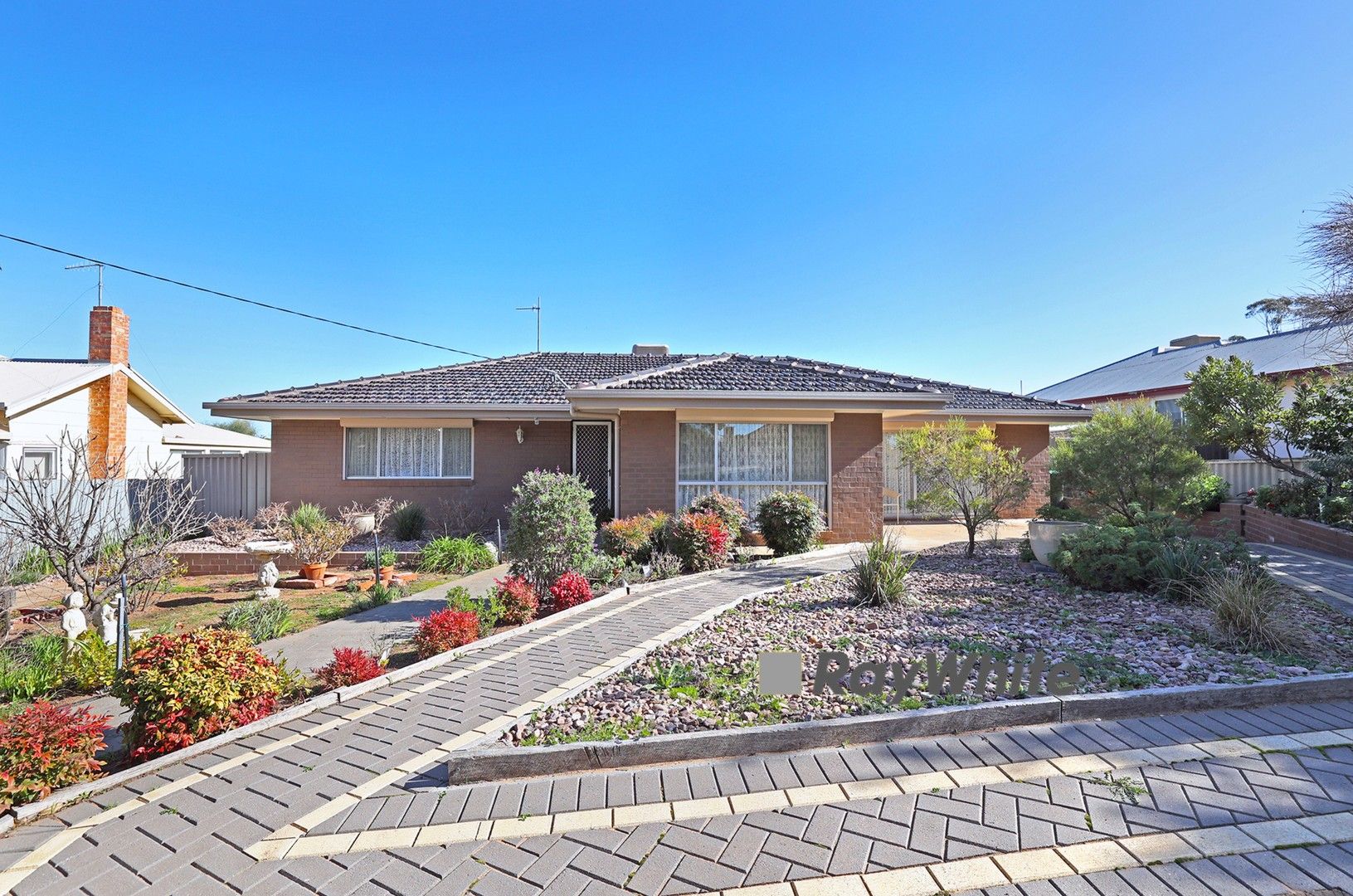 16 Martin Avenue, Ouyen VIC 3490, Image 0