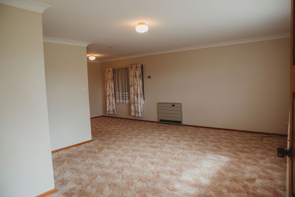 475 Garland Road, Garland NSW 2797, Image 2