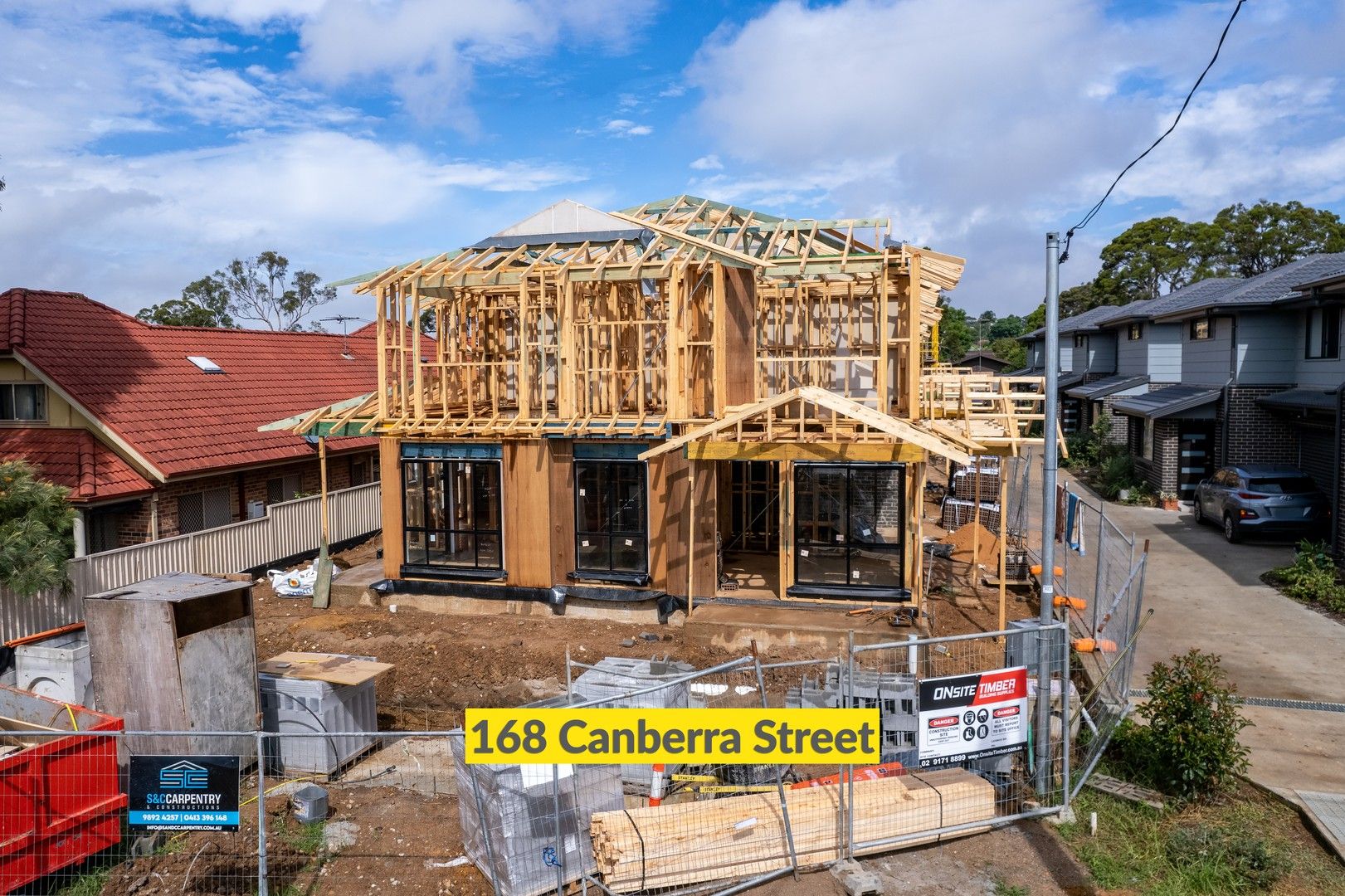 4 bedrooms Townhouse in 168 Canberra Street ST MARYS NSW, 2760