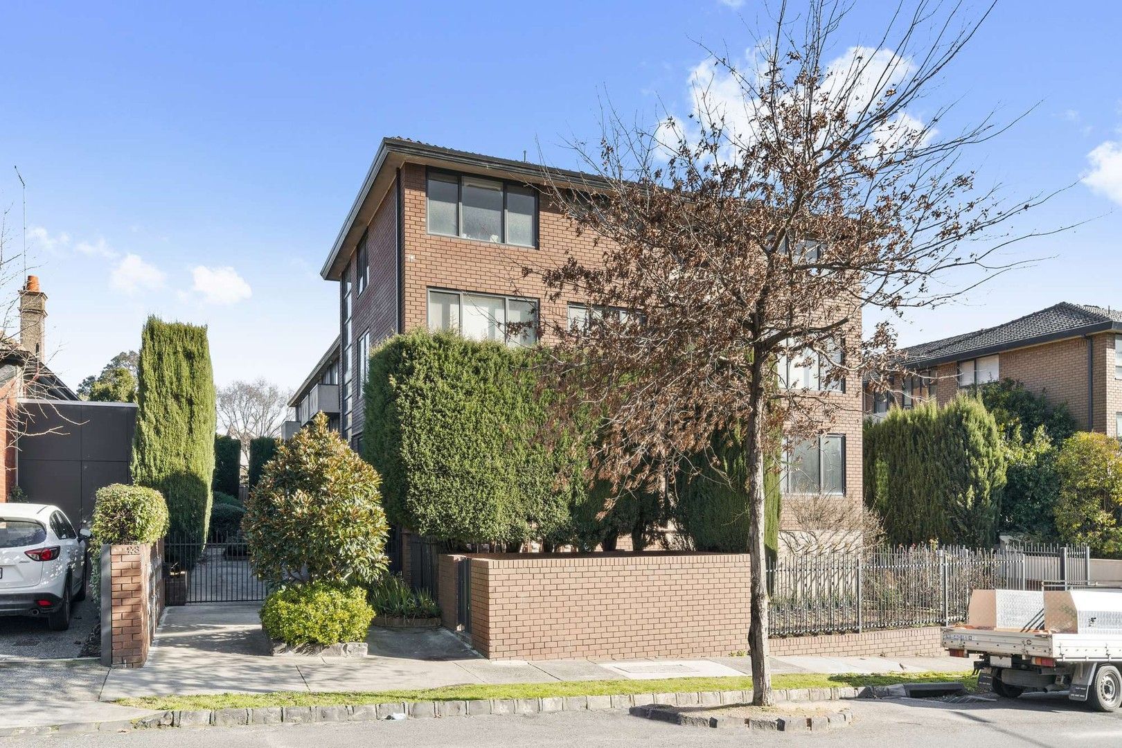 2 bedrooms Apartment / Unit / Flat in 13/23 Derby Street KEW VIC, 3101