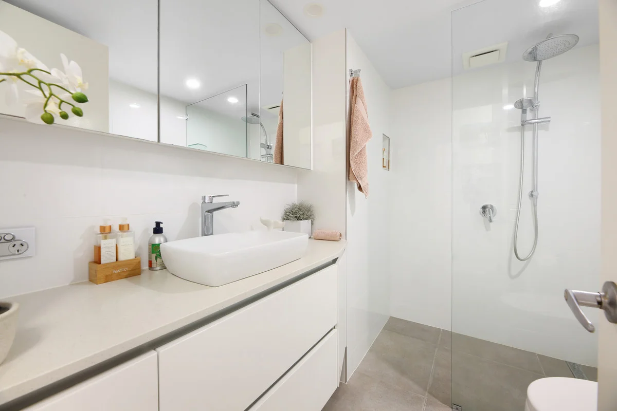 Additional image 19 of 605/220 The Esplanade, Burleigh Heads QLD 4220