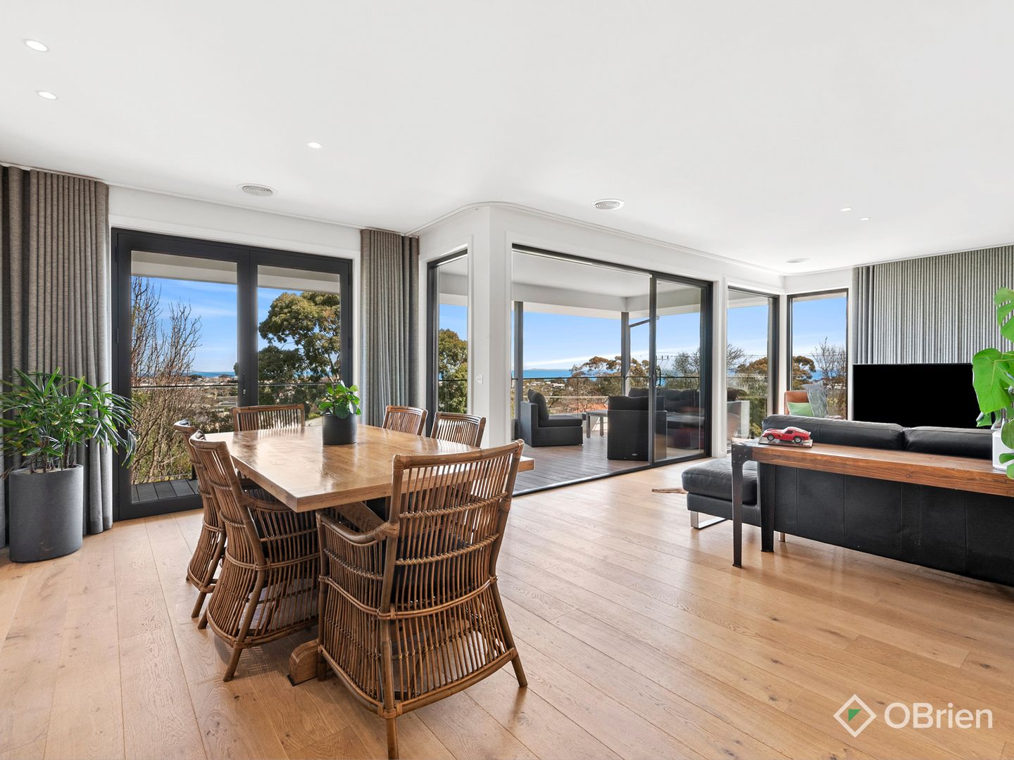 30 Herbert Street, Mornington VIC 3931, Image 2