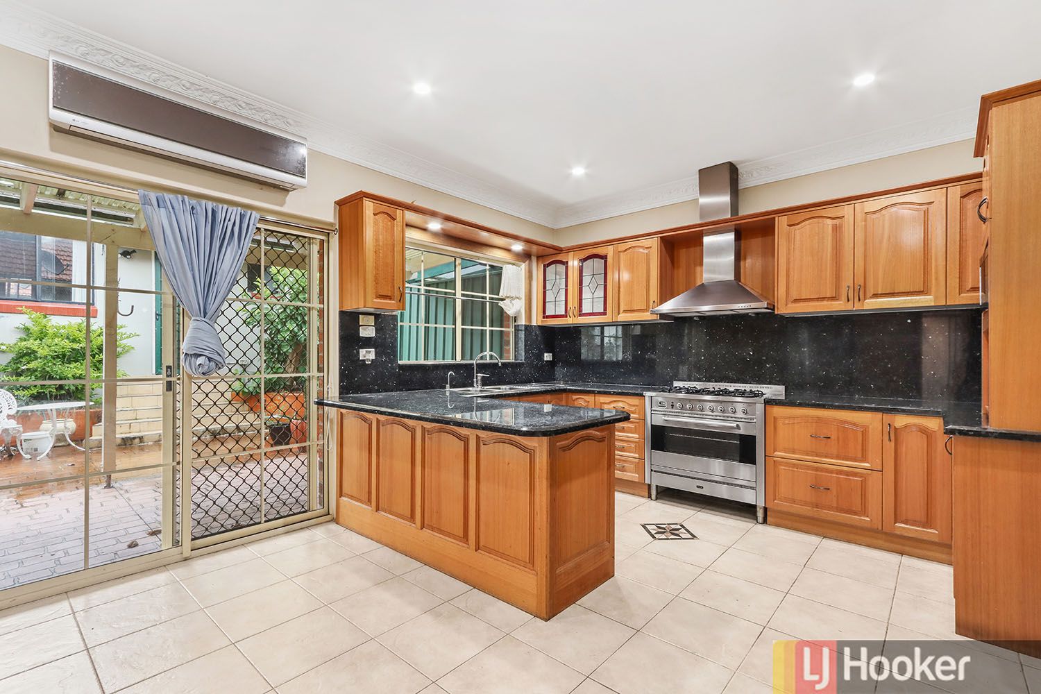 30 Taylor Street, Kogarah NSW 2217, Image 1