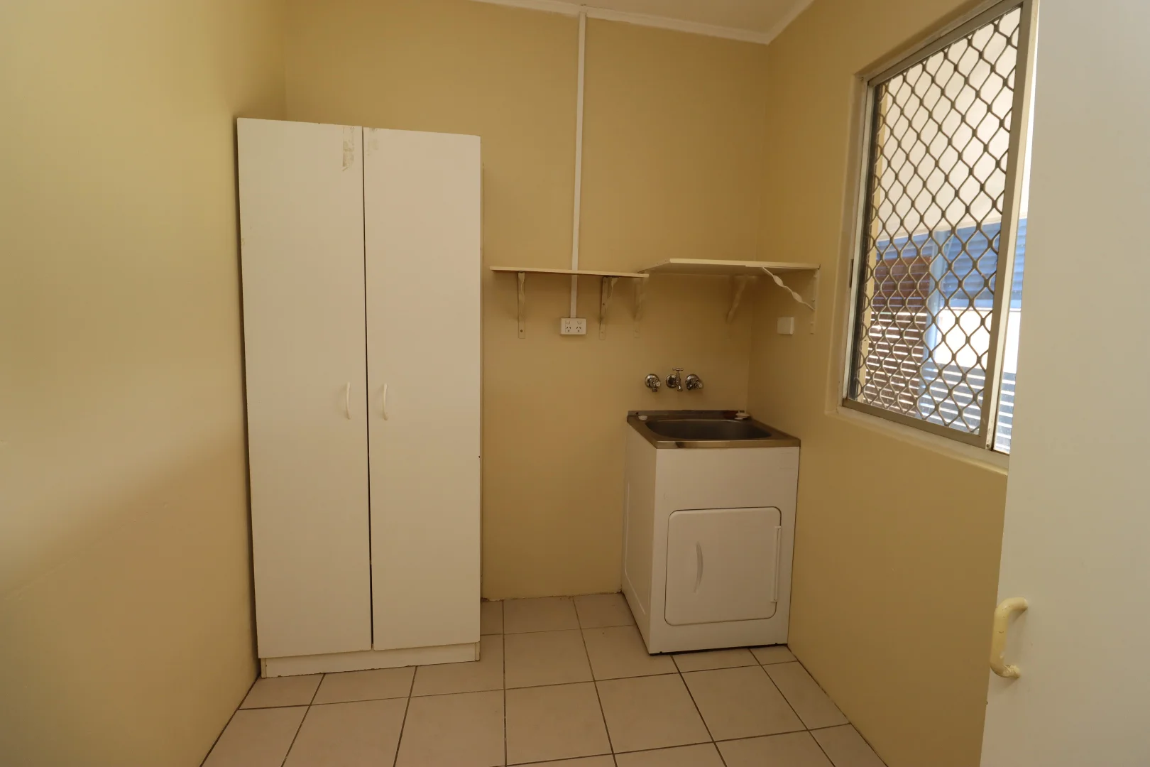 Additional image 11 of 13 Lucy St, Mount Isa QLD 4825