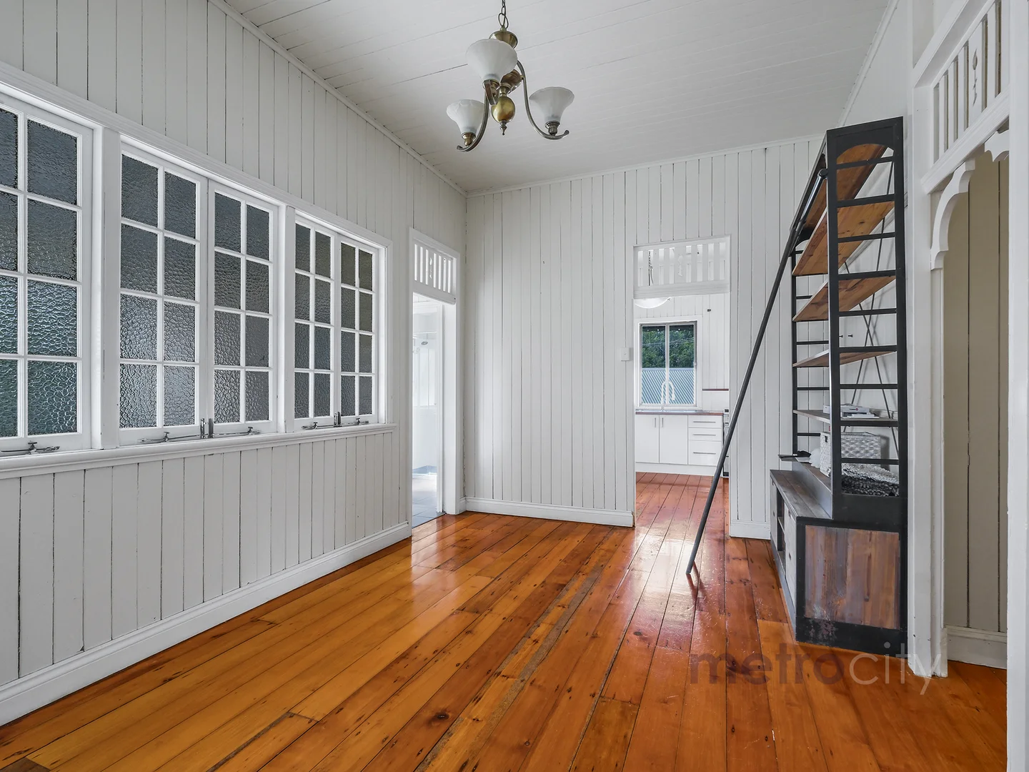 Additional image 7 of 107 Victoria Street, Fairfield QLD 4103